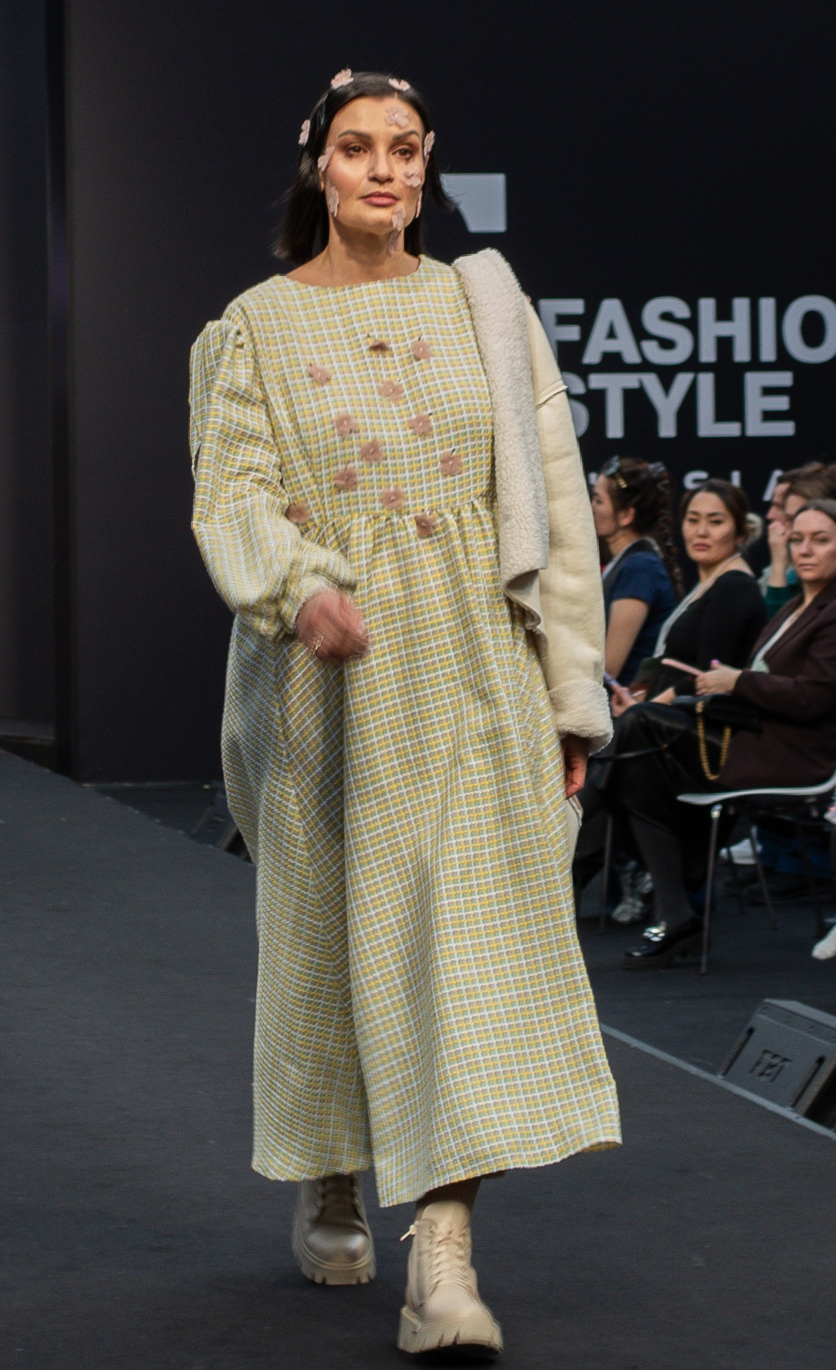 Fashion Style Russia -Детский показ. Victoria Radjevna Репортажный Фотограф — Видеограф Москва • Санкт-Петербург