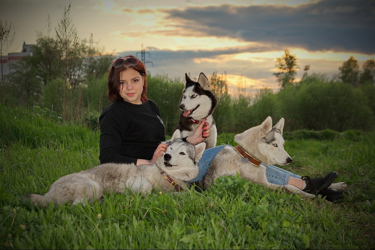 ретро фотосессия спб, фотосессия недорого спб, семейная фотосессия спб, детская фотосессия спб, фотосессия спб, фотостудия спб, фото крестины ребенка спб, семейный фотограф, семейное фото, деловой портрет, бизнес портрет, фотопрогулка, фотопрогулка спб, съемка с животными, съемка животных