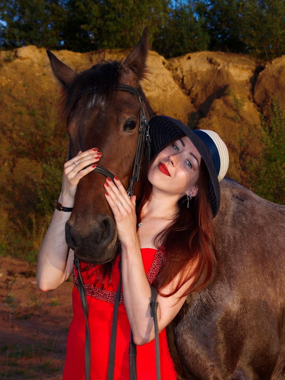 ретро фотосессия спб, фотосессия недорого спб, семейная фотосессия спб, детская фотосессия спб, фотосессия спб, фотостудия спб, фото крестины ребенка спб, семейный фотограф, семейное фото, деловой портрет, бизнес портрет, фотопрогулка, фотопрогулка спб, съемка с животными, съемка животных