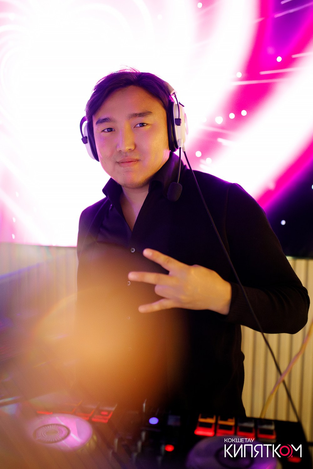 ШАШЛЫЧНЫЙ ДВОР. КИПЯТКОМ КОКШЕТАУ