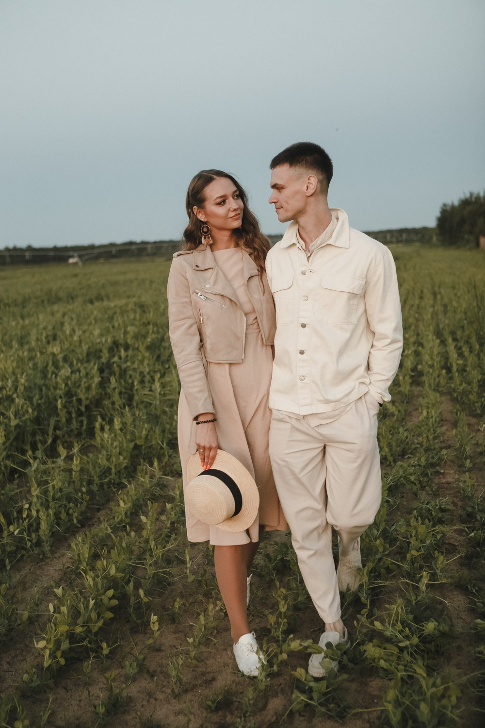 Поле (полный день). Семейный и свадебный фотограф в Нижнем Новгороде