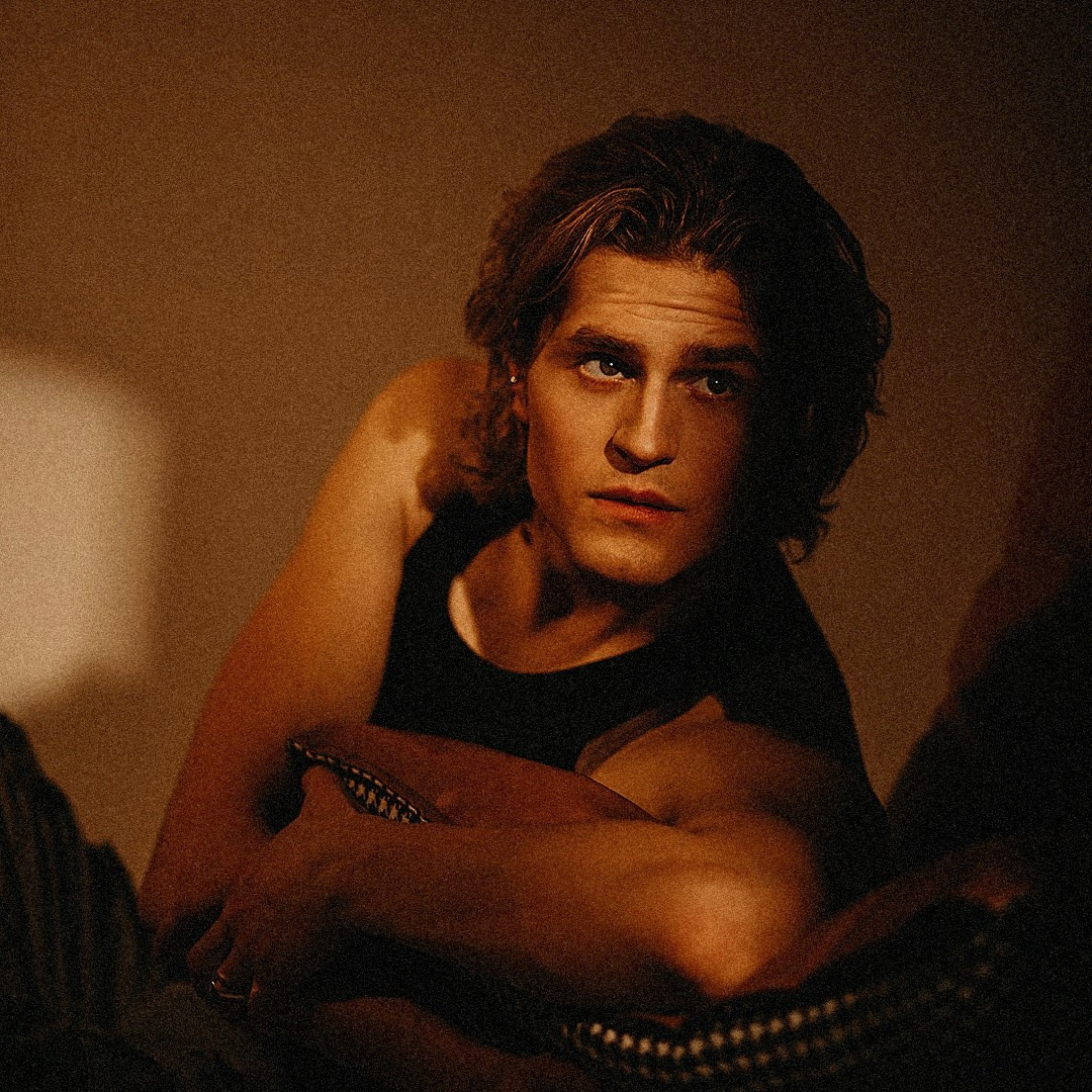 Модель для предметной съемки Александр К. Н.Новгород | Sale Easy