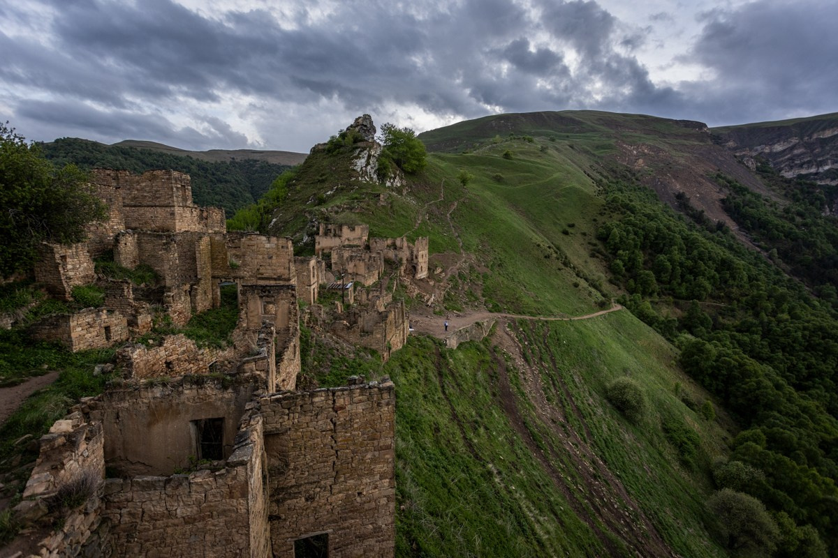 Аул-призрак Гамсутль. Photomantis