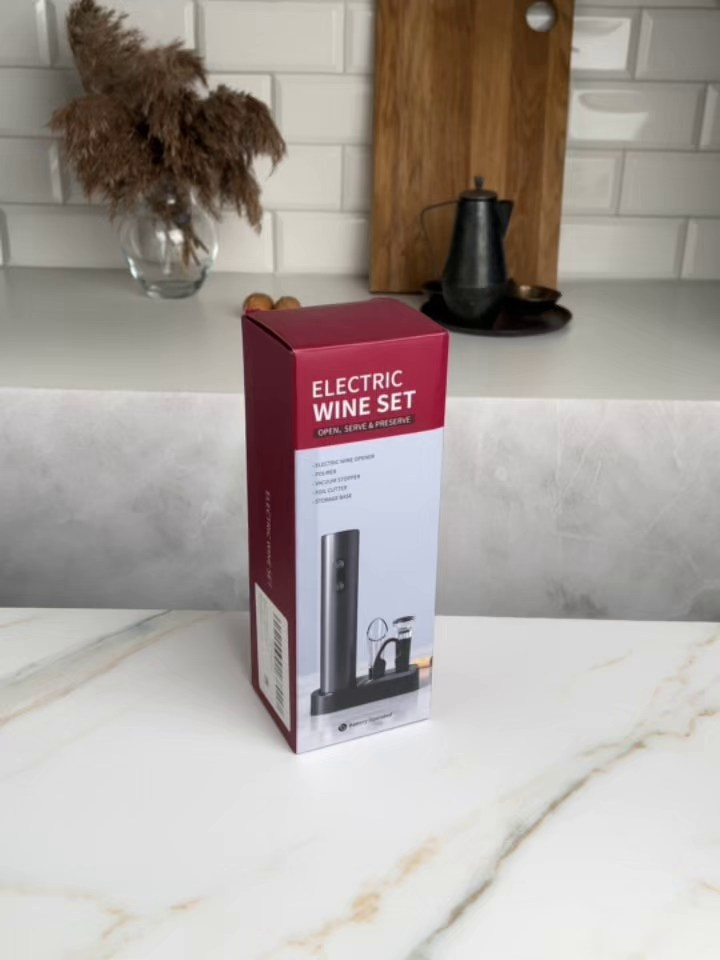 Видео. KED Production — продакшн из СПб. Создаём фото, видео и контент, который помогает брендам и селлерам продавать больше