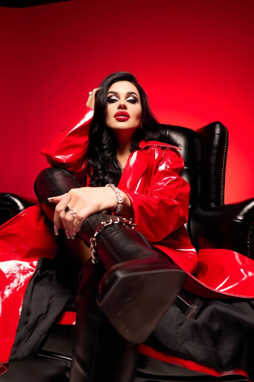 Clip Tizers. Персональный стилист, Елена. Москва