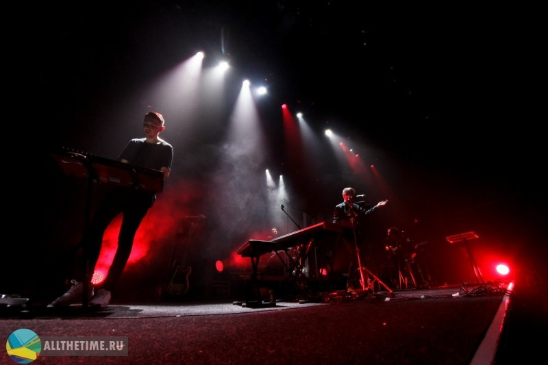 Tesla Boy. Магия музыки в кадре: Концертная Фотография