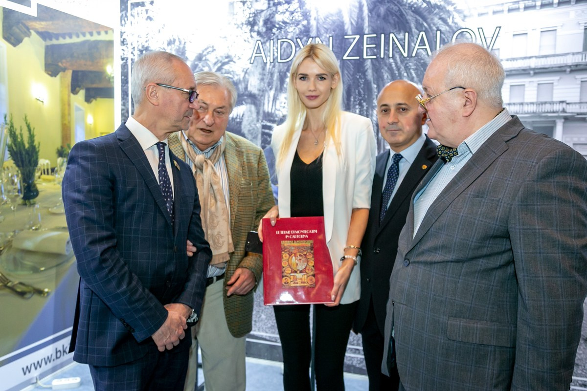 Международная выставка «Здравствуй, Италия!», Москва, Манеж, декабрь 2018 г. Портретные фотографы в Москве — Анна и Алексей Бородины