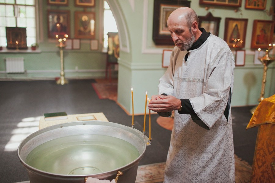 Крещение Знаменская церковь, г. Пушкин. Фотограф на крещение в Санкт Петербурге