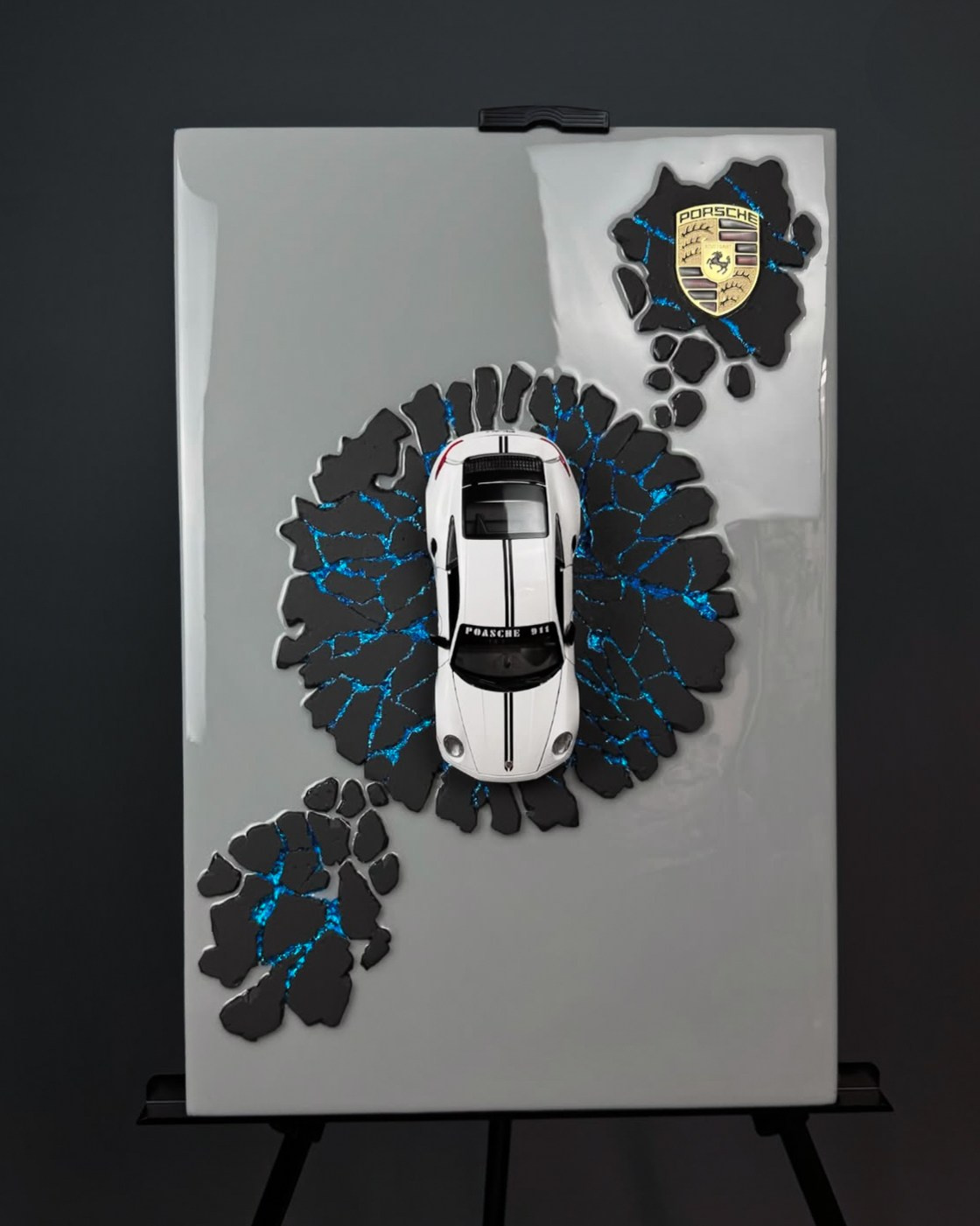 Картины с машиной. Художественная мастерская ANIG Studio