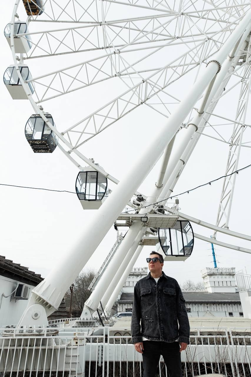 Ведущий на свадьбу в Москве Зубков Алексей