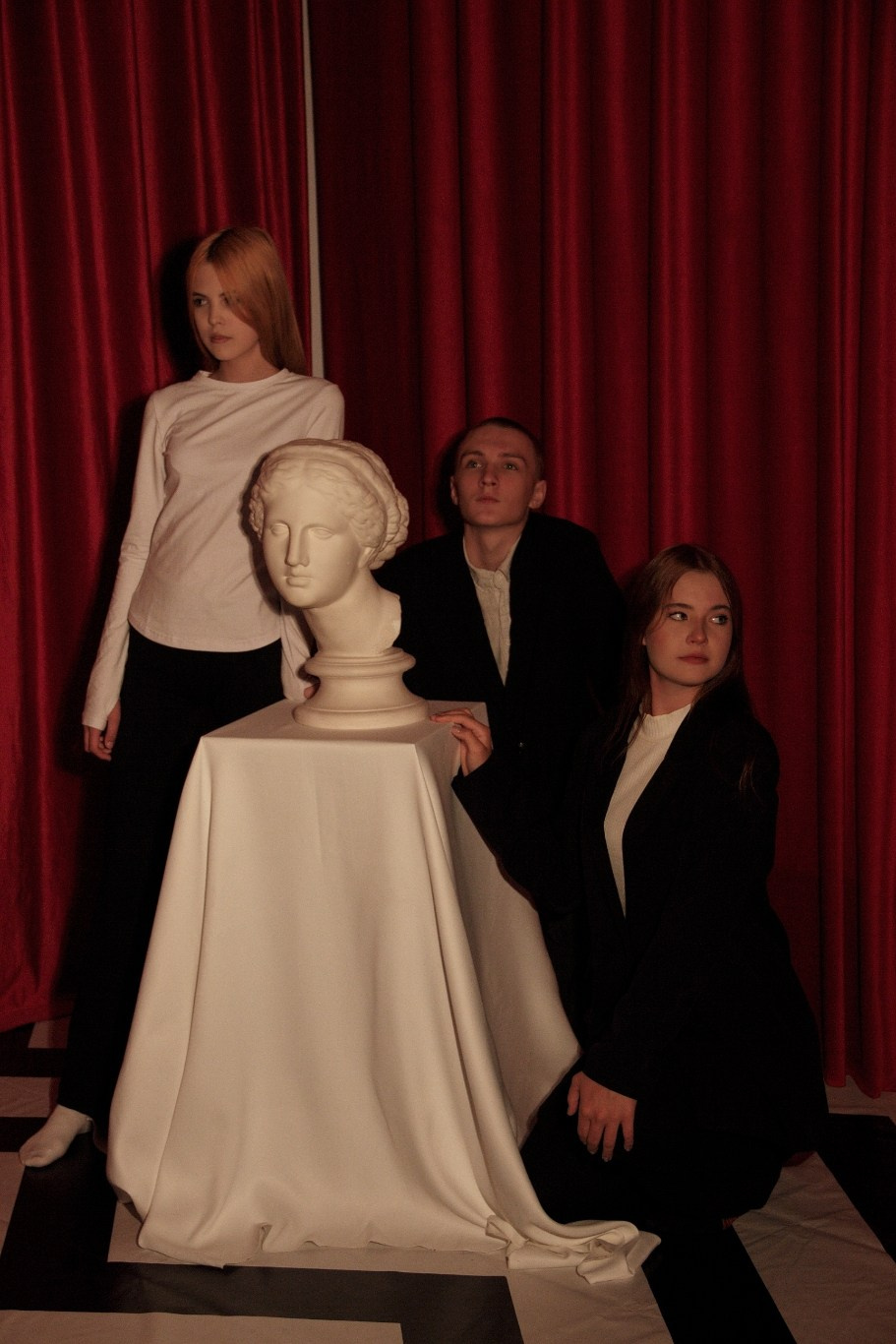 Studio: Марк, Оля и Злата. Фотограф в Перми Любовь Огородова | Авторские туры