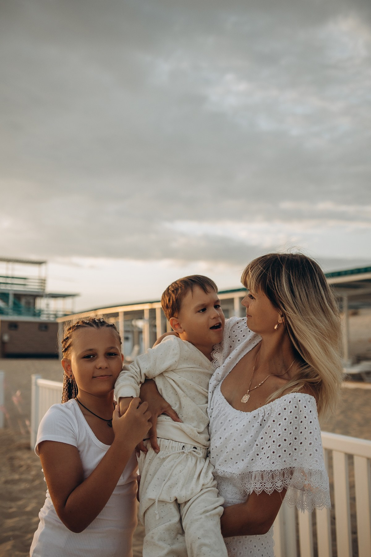 Наташа, Степан, Вика и Максим — на память о синем море и теплом песке. Семейный фотограф Новороссийск, Анапа, Геленджик — Юлия Давыдова