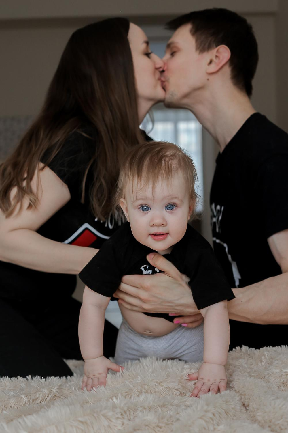 Ева и котики. Антонина Морозова, профессиональный семейный фотограф видеограф