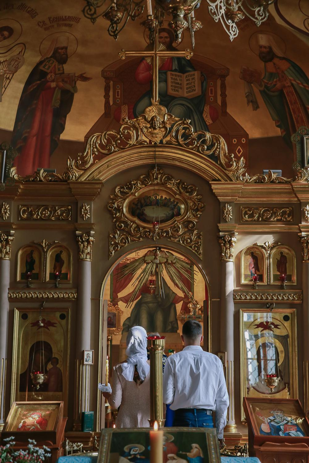 Венчание Евгения и Кристины. Храм Сергия Радонежского. Антонина Морозова, профессиональный семейный фотограф видеограф