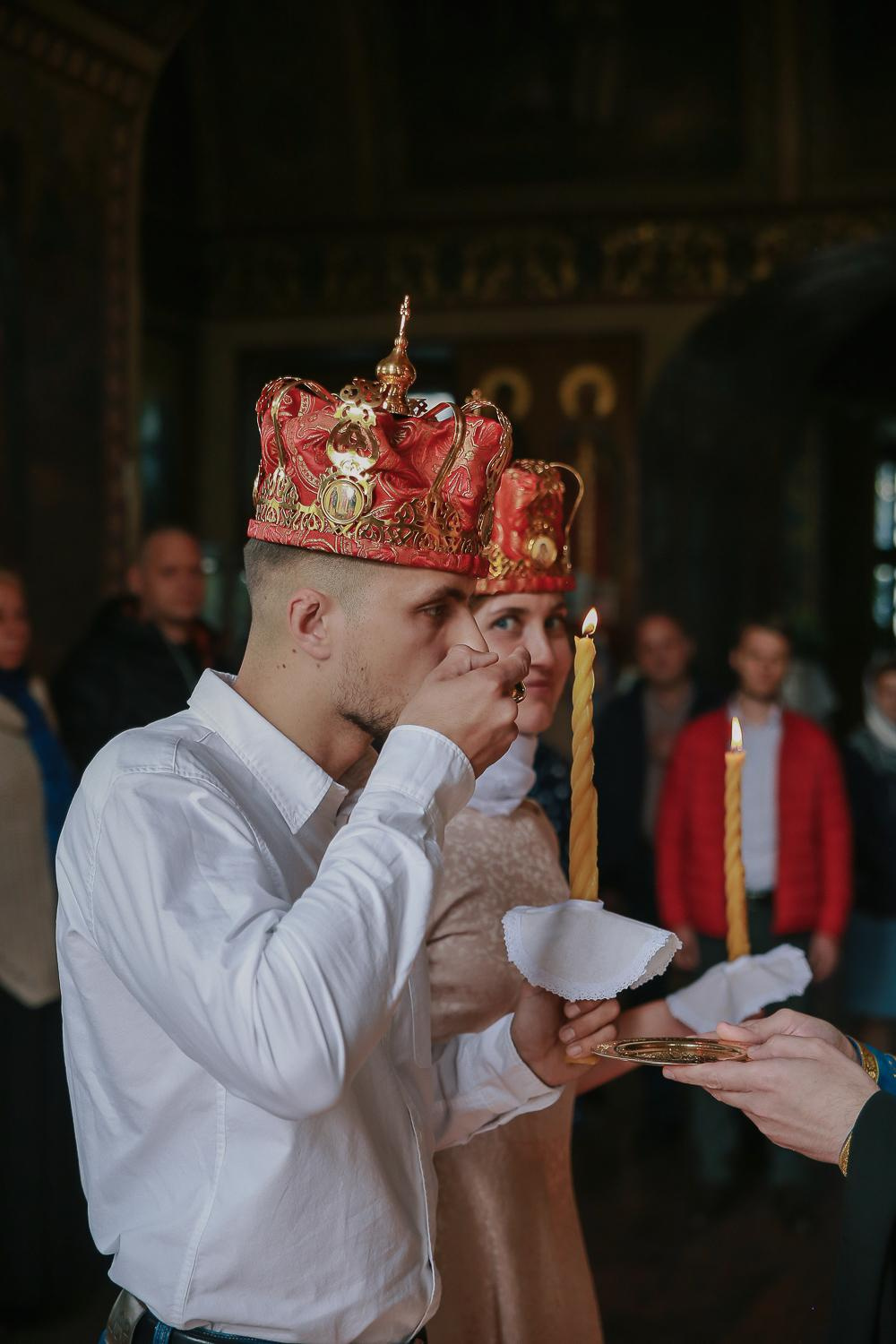 Венчание Евгения и Кристины. Храм Сергия Радонежского. Антонина Морозова, профессиональный семейный фотограф видеограф