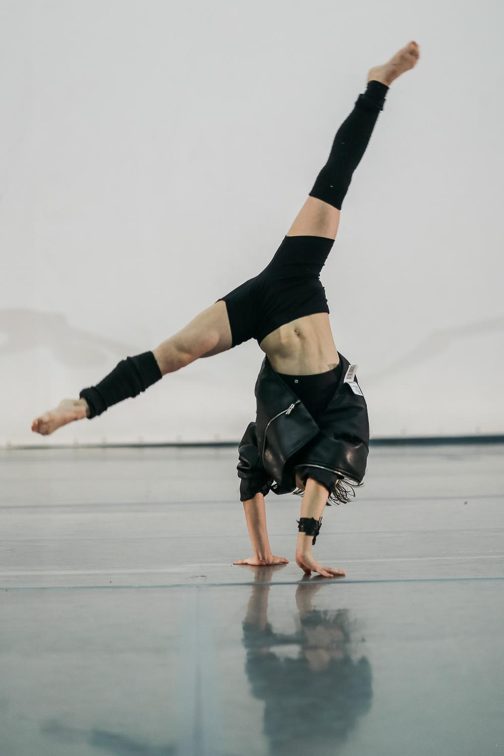 Выступление танцевального центра Дункан. Антонина Морозова, профессиональный семейный фотограф видеограф