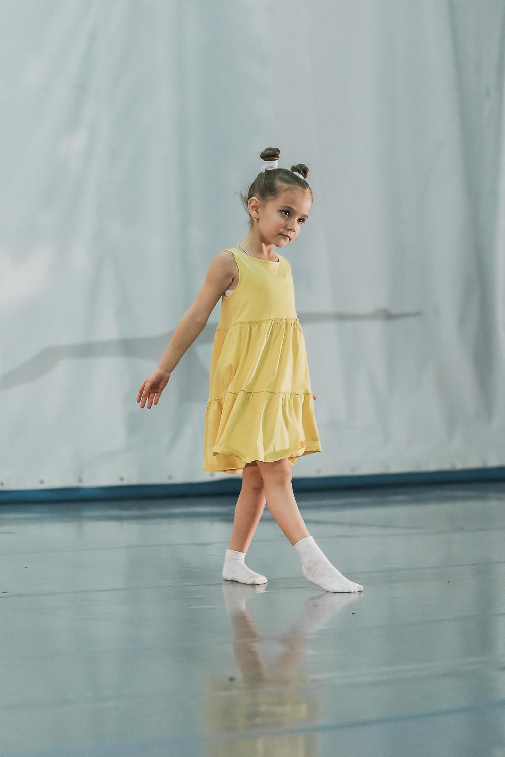 Выступление танцевального центра Дункан. Антонина Морозова, профессиональный семейный фотограф видеограф