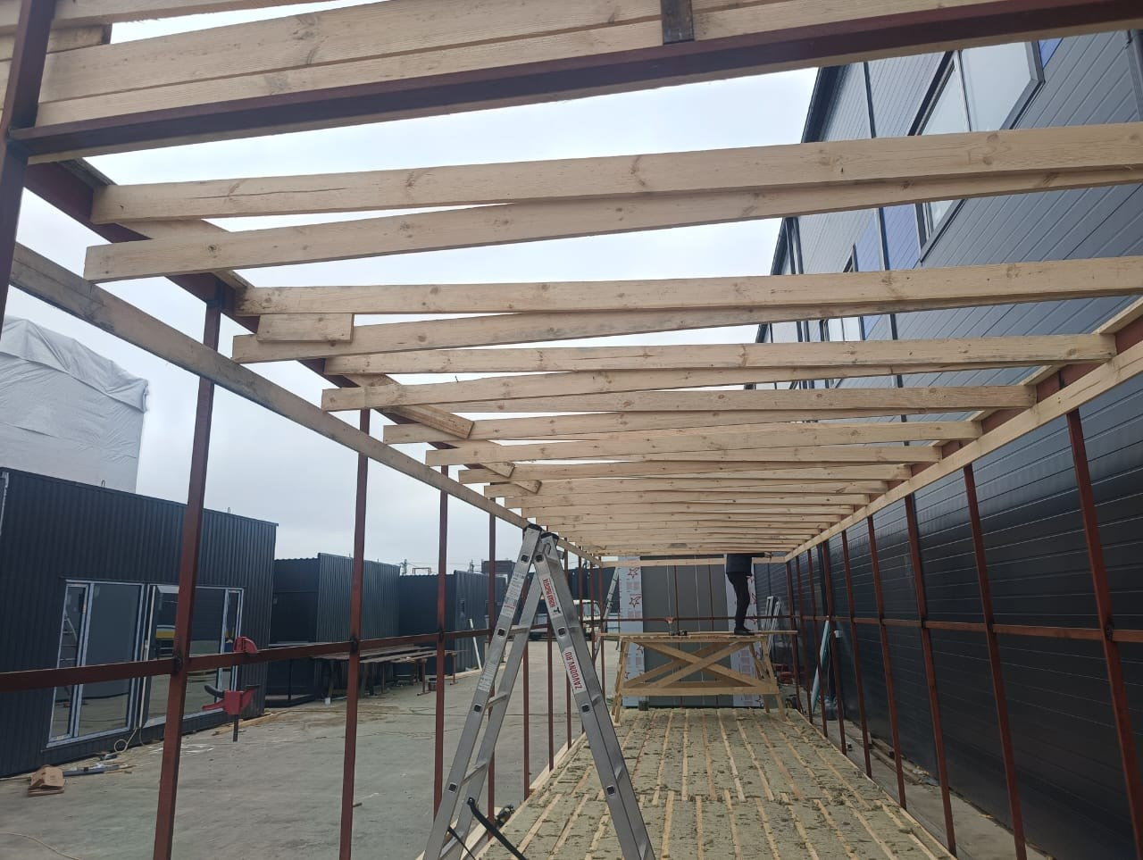 Галерея. Karkaspro. Производство торговых павильонов, торговых рядов и модульных зданий