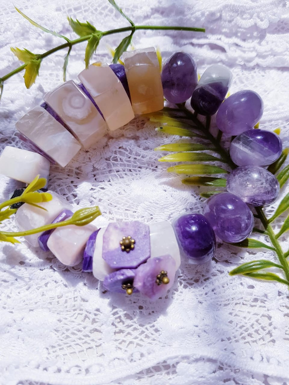 С натуральными камнями. ВАЛИНОР — выставка-продажа hand made