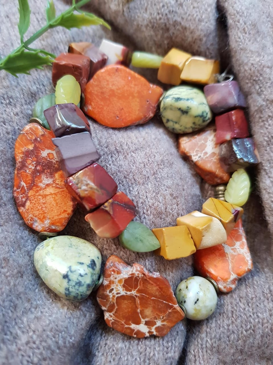 С натуральными камнями. ВАЛИНОР — выставка-продажа hand made