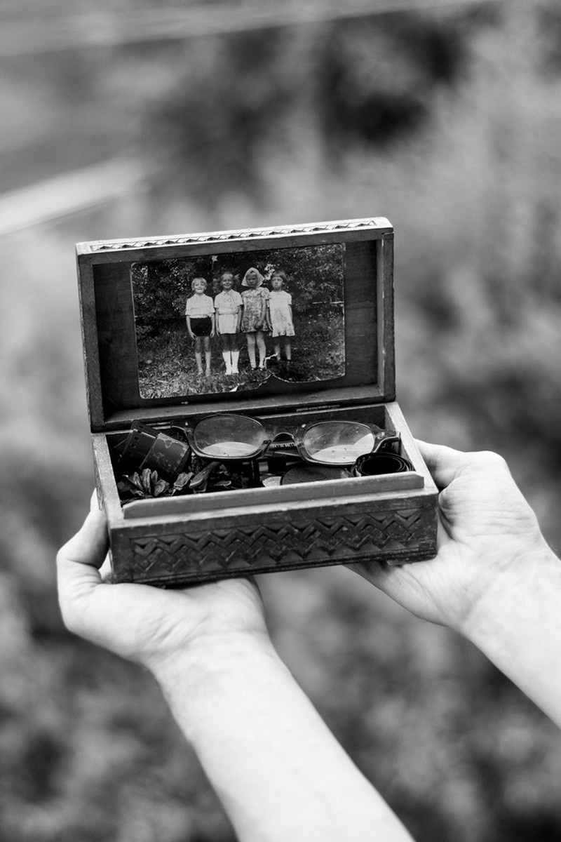 How Sasha Litvinov buried the gun. Kristina Sergeeva