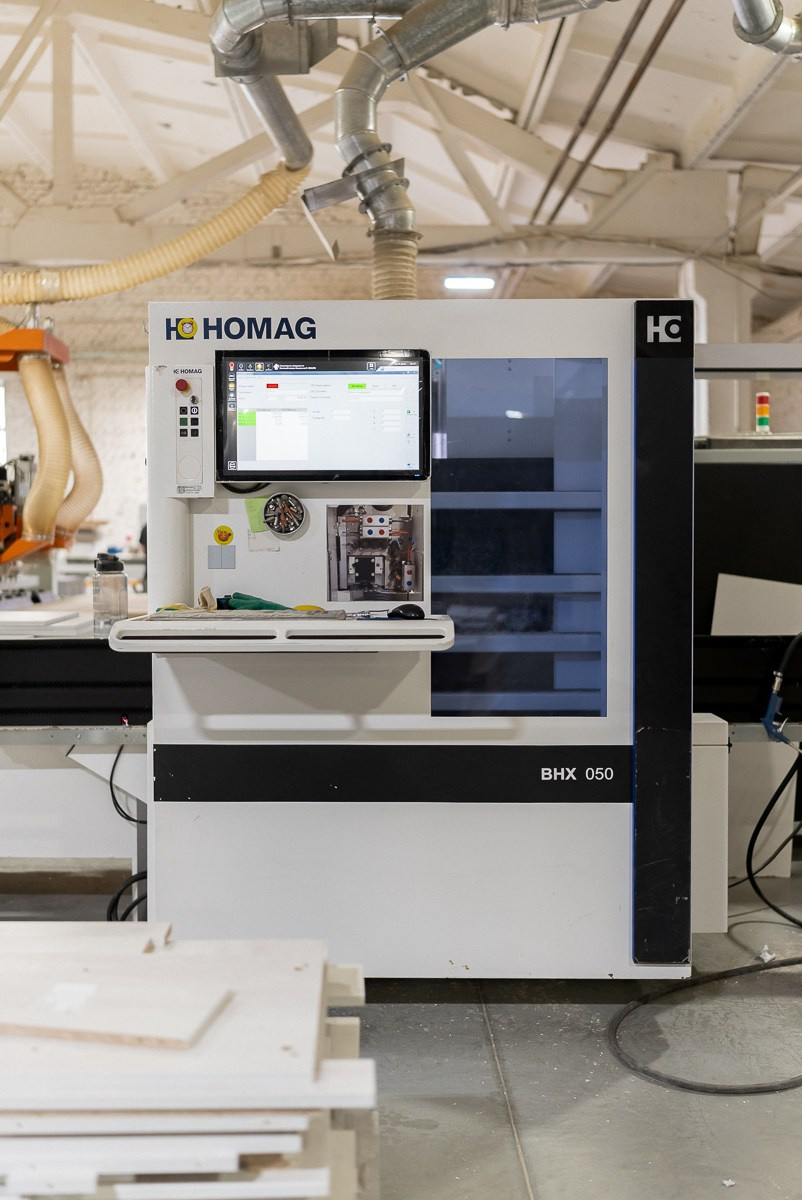 О Компании мебельная фабрика ВУД ТВОРЕЦ, студия мебели ТВОРЕЦ. ВУД ТВОРЕЦ мебельная фабрика|ТВОРЕЦ студия мебели