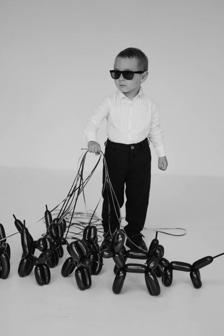 Детская фотосъемка с собачками из воздушных шариков