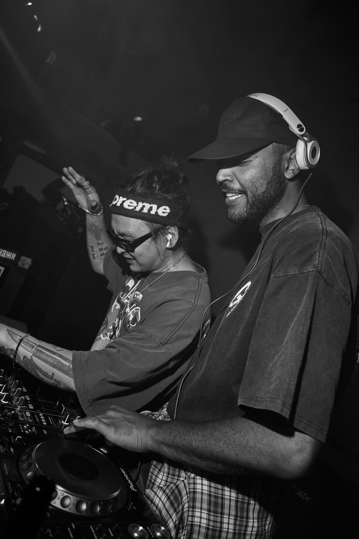 Vibe Room: Denis Yuzhin B-Day. Коммерческий и репортажный фотограф в Санкт-Петербурге — Туся Сушка