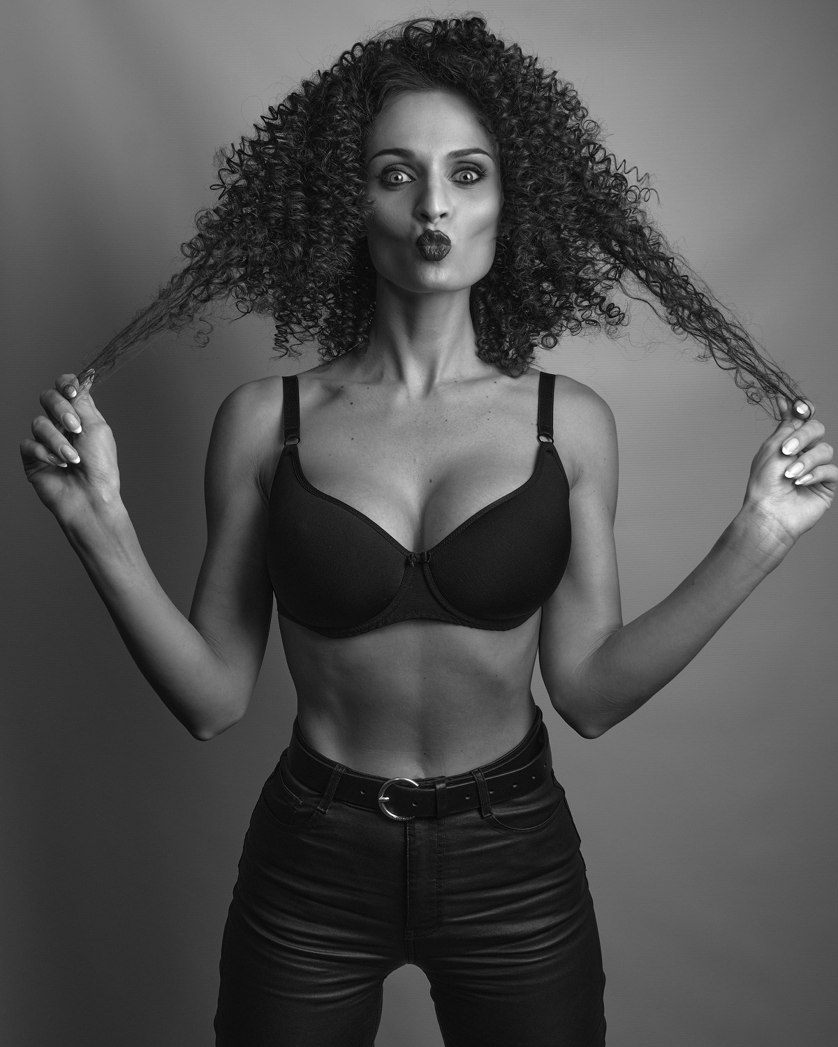 Серафима. Профессиональный фотограф Игорь Парфенов, Новосибирск, Москва, реклама, каталоги, контент, портрет, видео, будуар