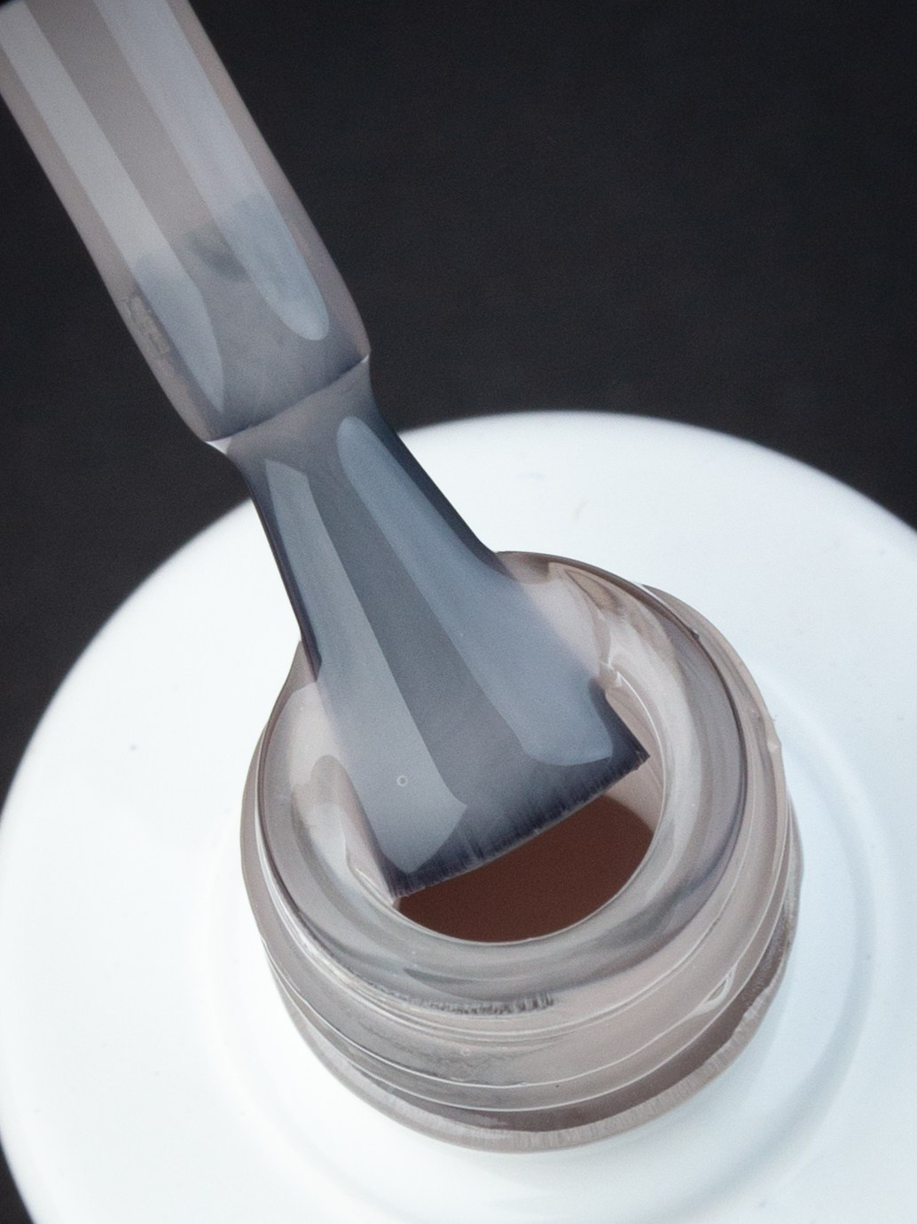 Kira на чёрном. Александр Стряпунин — предметный фотограф в Улан-Удэ