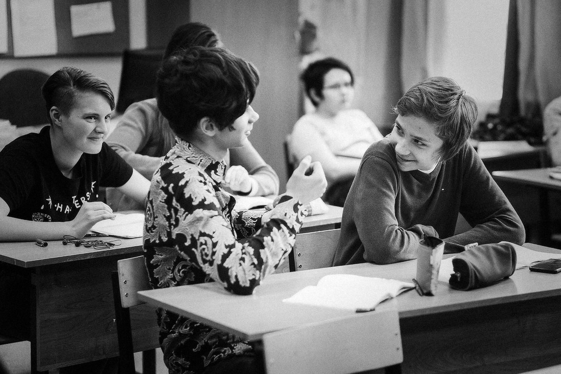 Фоторепортаж со школьного урока 4-го класса. Репортажный фотограф Борис Геер