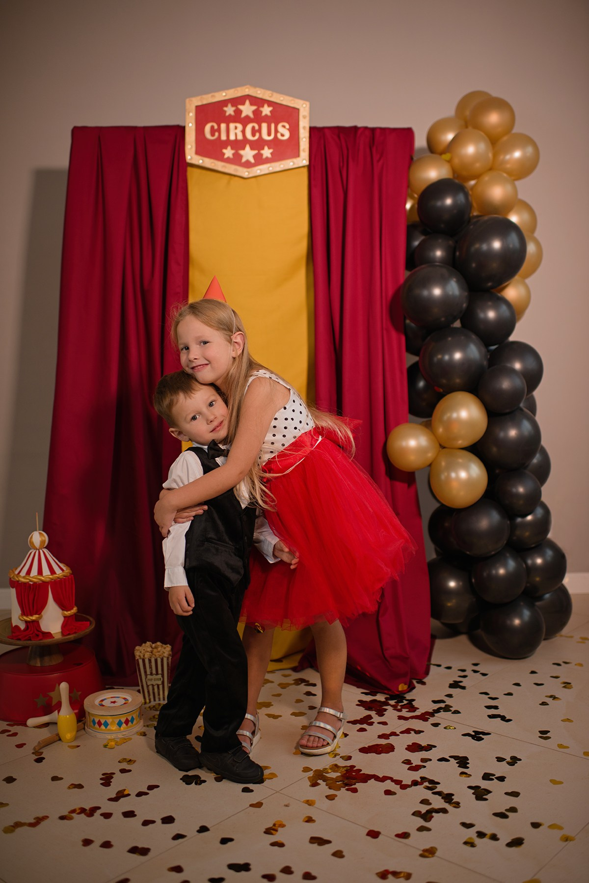 Фотосессия Дня рождения с оформлением. Фотограф в Екатеринбурге | Портреты, семейные съемки, лайфстайл