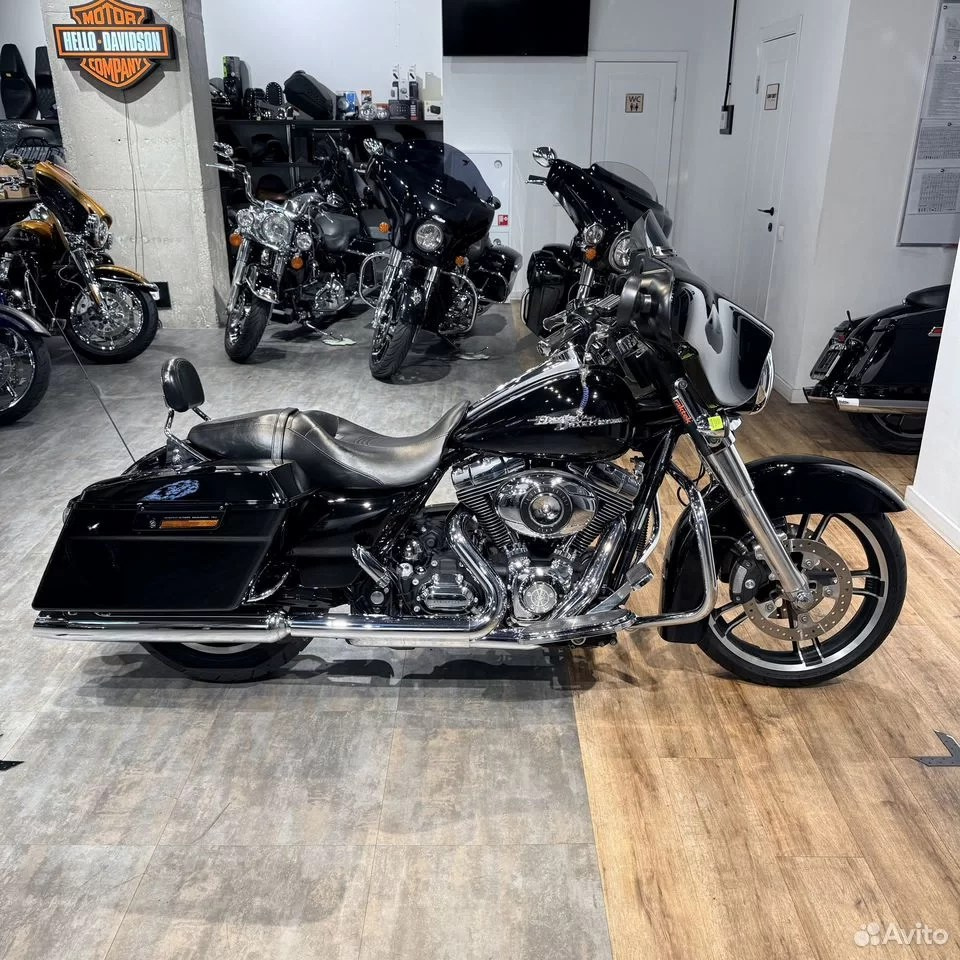 2010 Street Glidе 96 АВS Vivid Black Еnfоrсеr. Hello Davidson, Москва. Только хорошие мотоциклы…