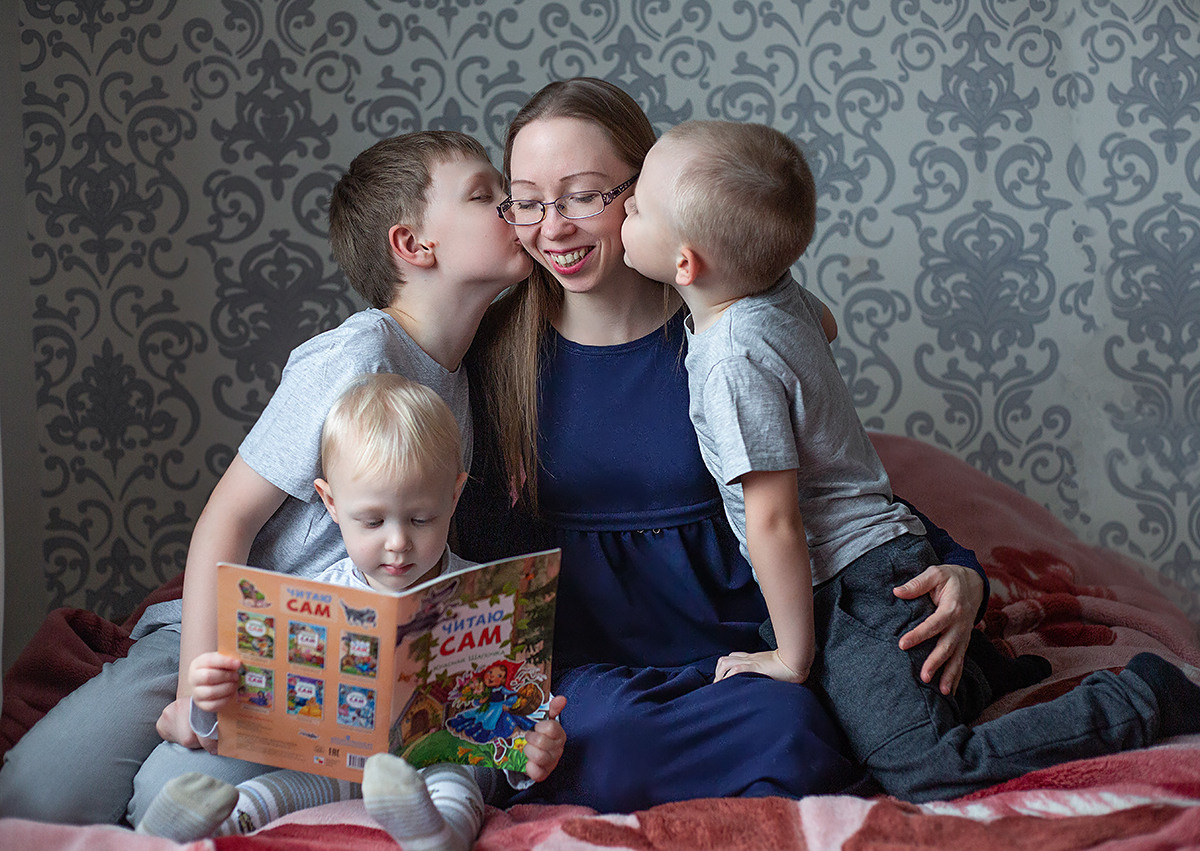 Домашние съёмки. Семейный и детский фотограф в Москве Полина Парамонова