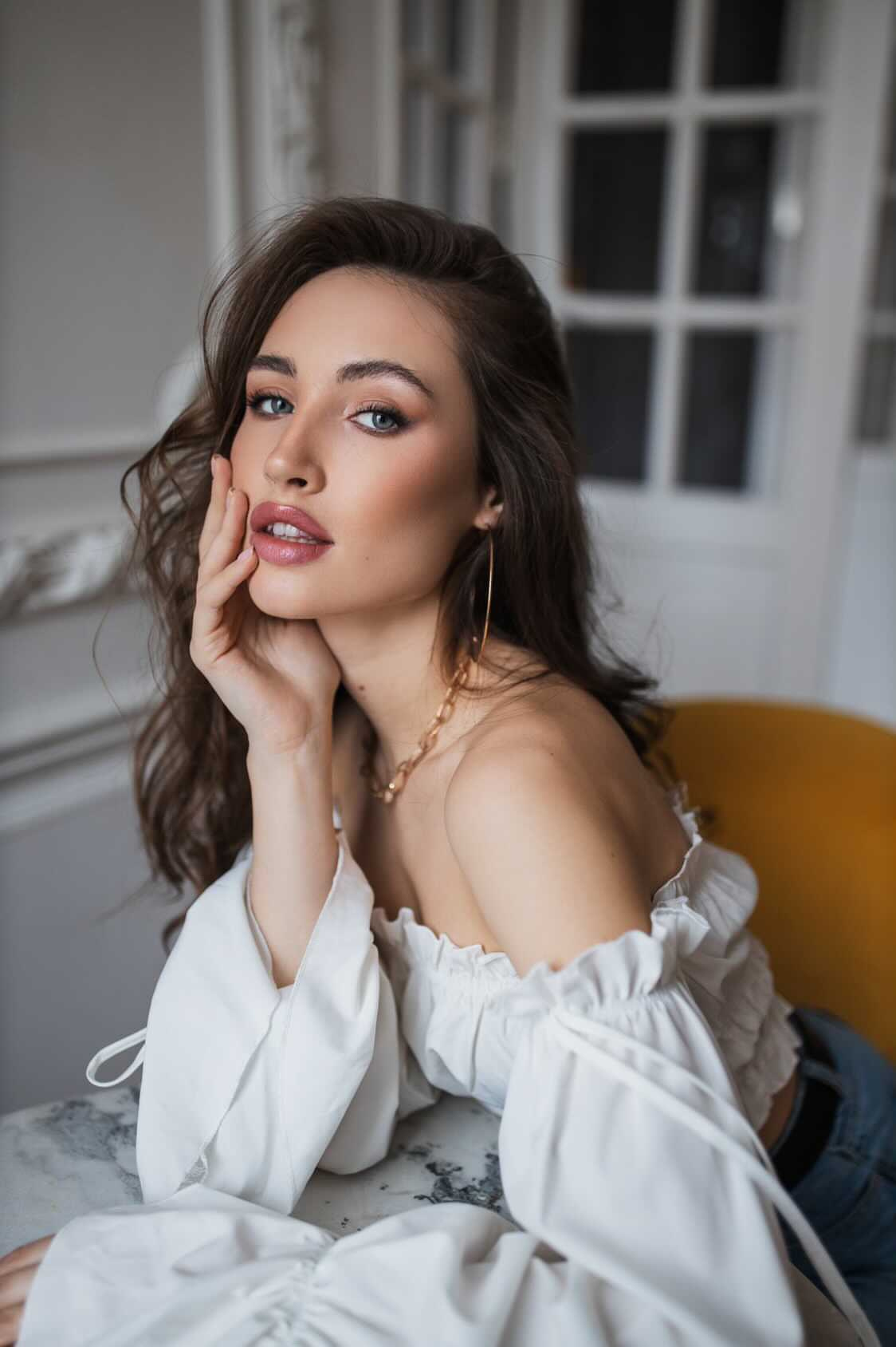 Екатерина, 40-42 р-р, 168 см. KED Production — продакшн из СПб. Создаём фото, видео и контент, который помогает брендам и селлерам продавать больше