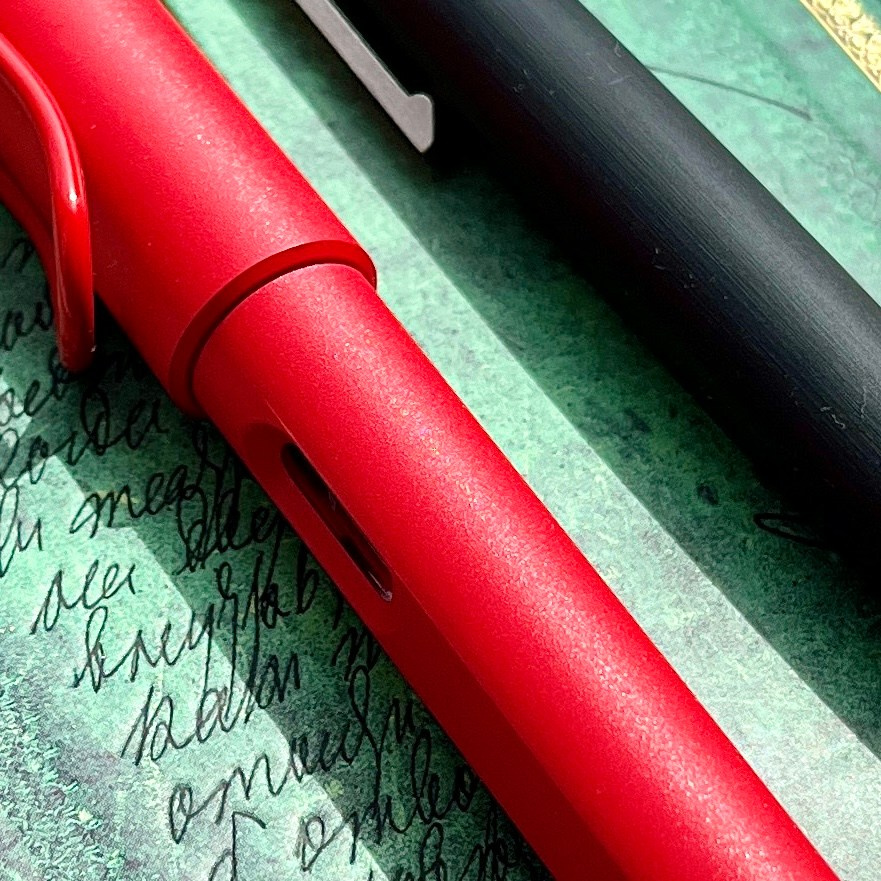 Чернила и графит. Ожерельев Лев