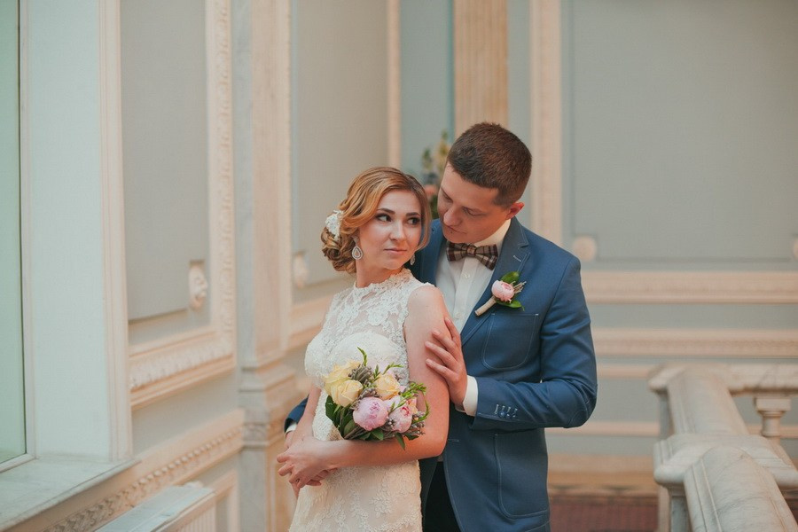 Свадебная прогулка по Санкт-Петербургу. Фотограф крещение венчание в Петербурге! Помогает подобрать храм и посоветовал душевного батюшку в СПб