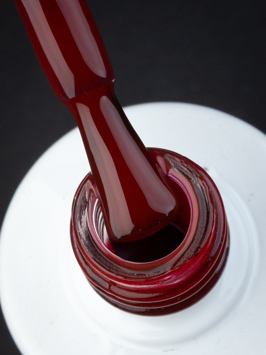 Kira на чёрном. Александр Стряпунин — предметный фотограф в Улан-Удэ