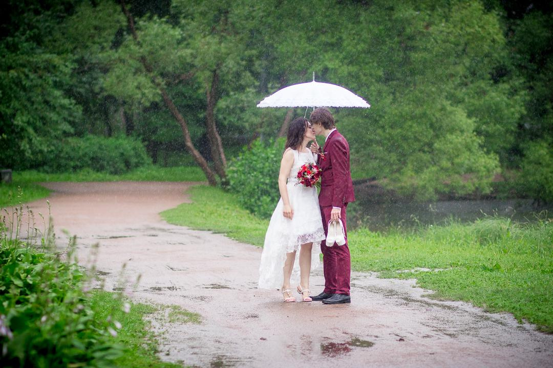 Ливень и любовь. Фотограф женский и мужской портрет Санкт-Петербург