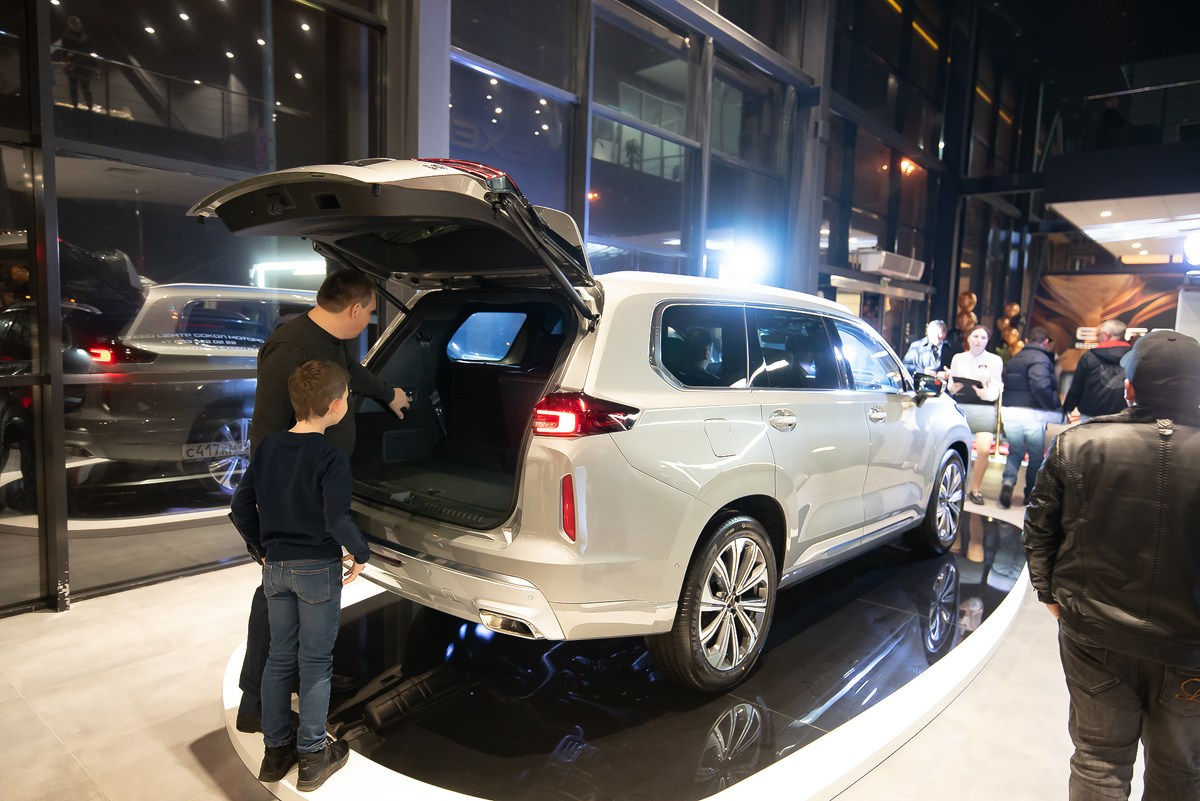 EXEED SOKOL MOTORS Презентация EXEED VX FL в Ростове-на-Дону