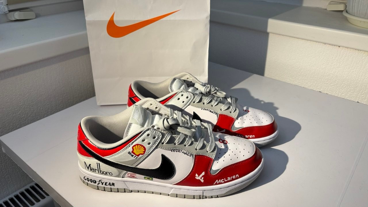 Кастомизация одежды. ART.KARAS — студия кастомизации одежды и арт-мероприятий