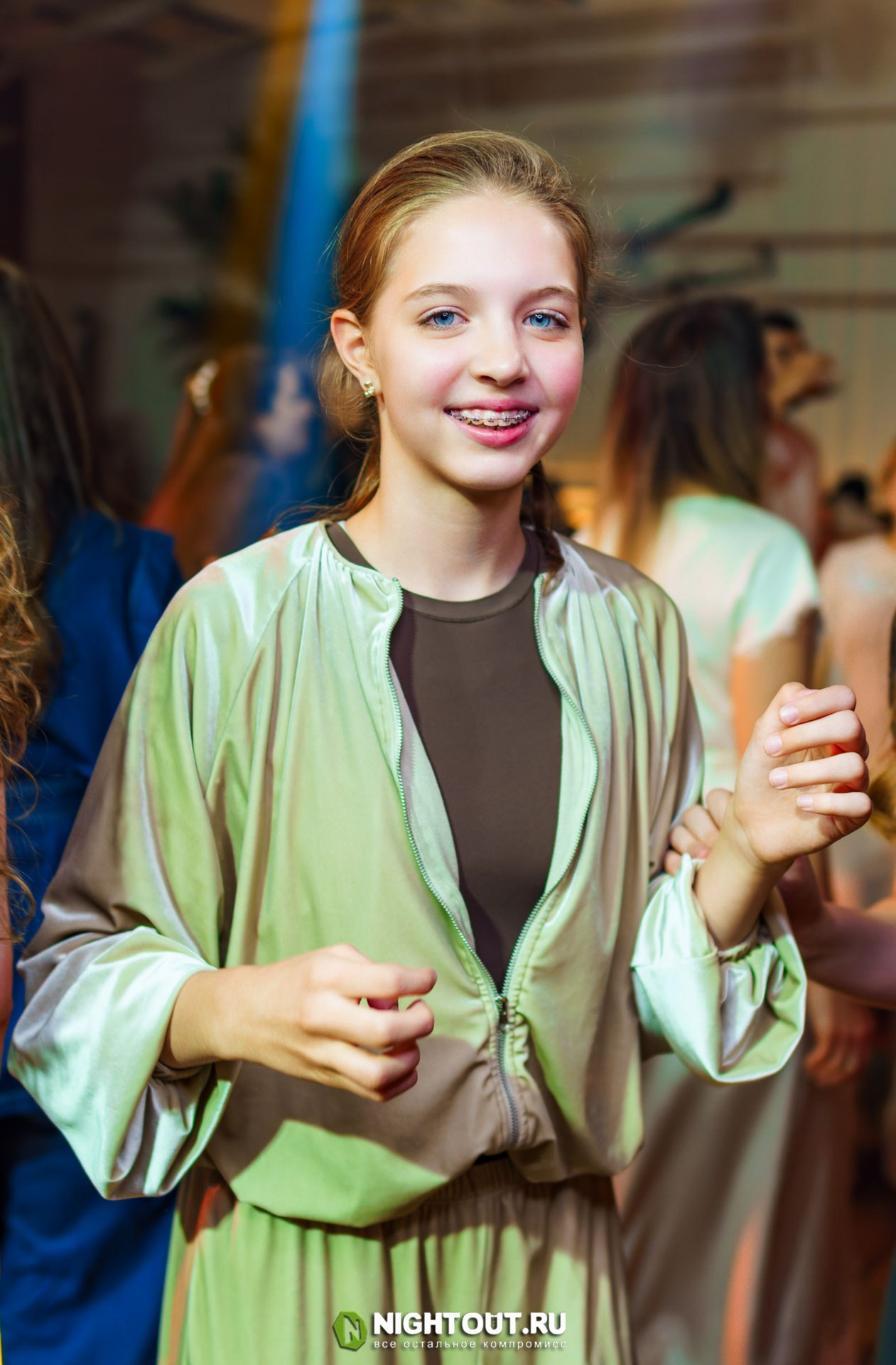 MOSCOW NEVER SLEEP. NIGHTOUT.RU Журнал о ночной жизни города