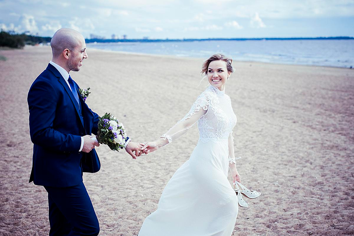 R+E. Photographer in Cyprus