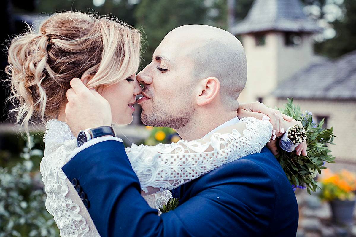 R+E. Photographer in Cyprus