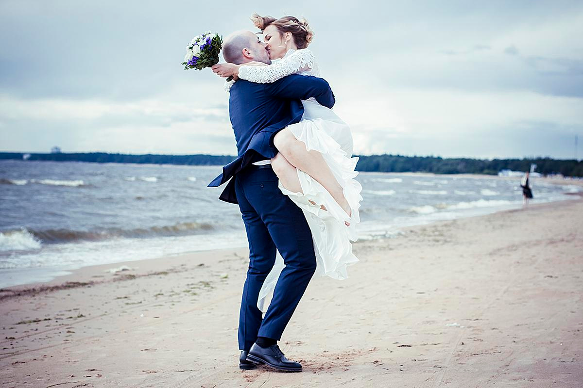 R+E. Photographer in Cyprus