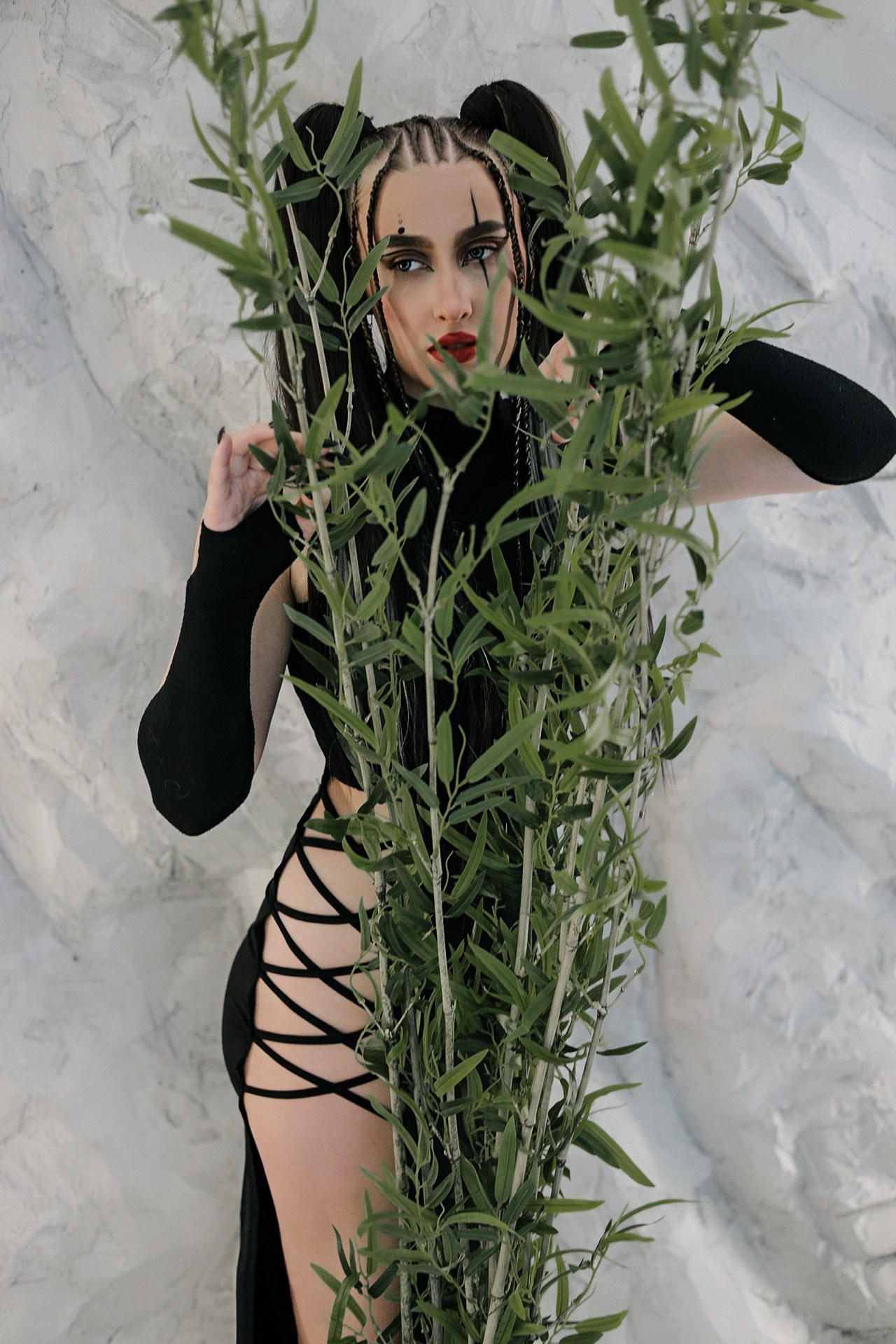 Фотосессия с катаной для Анны Вернер. Профессиональный фотограф Максим Романов в городе Хабаровске