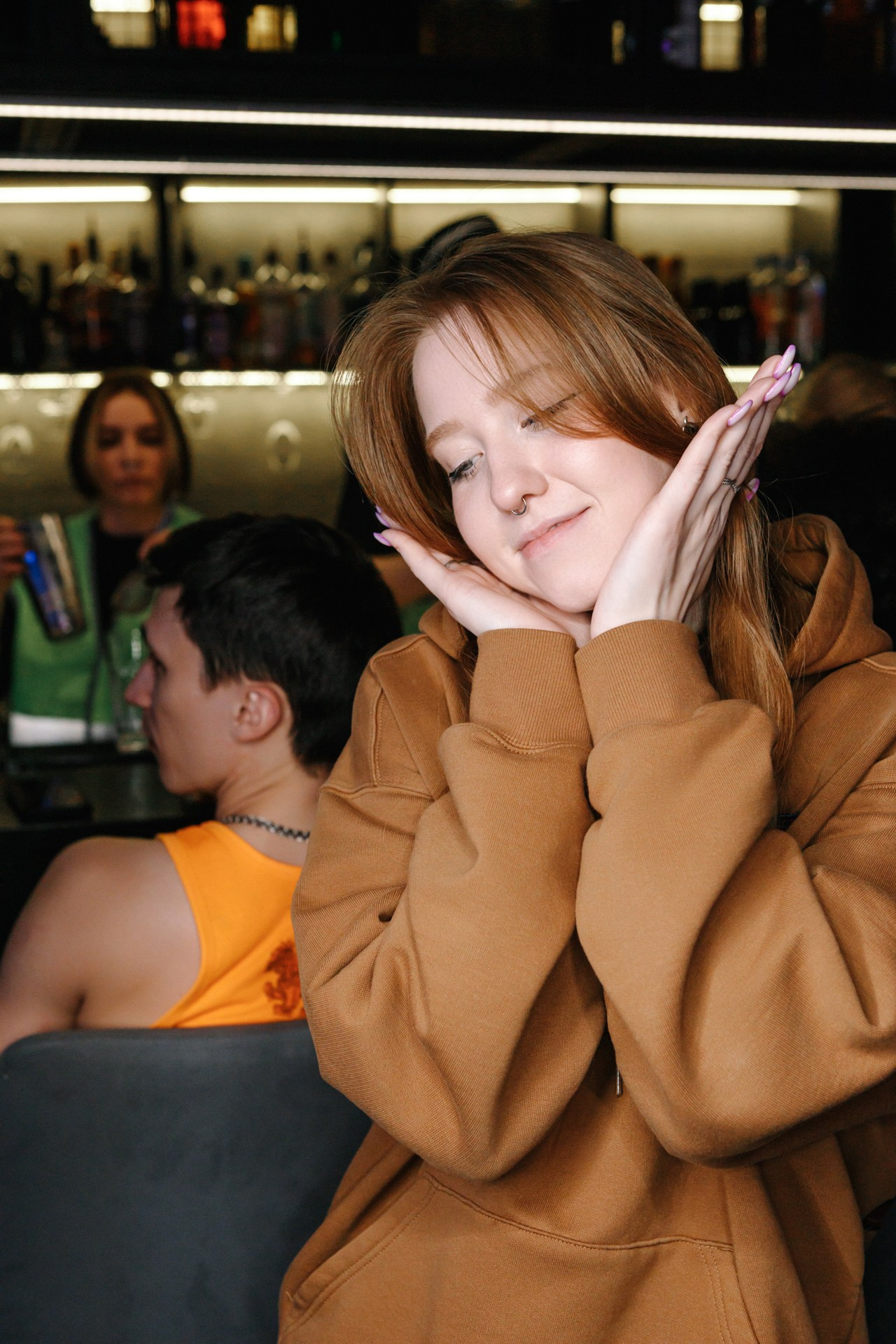 УЕ! БАР. Фотограф Владимир Молоканов