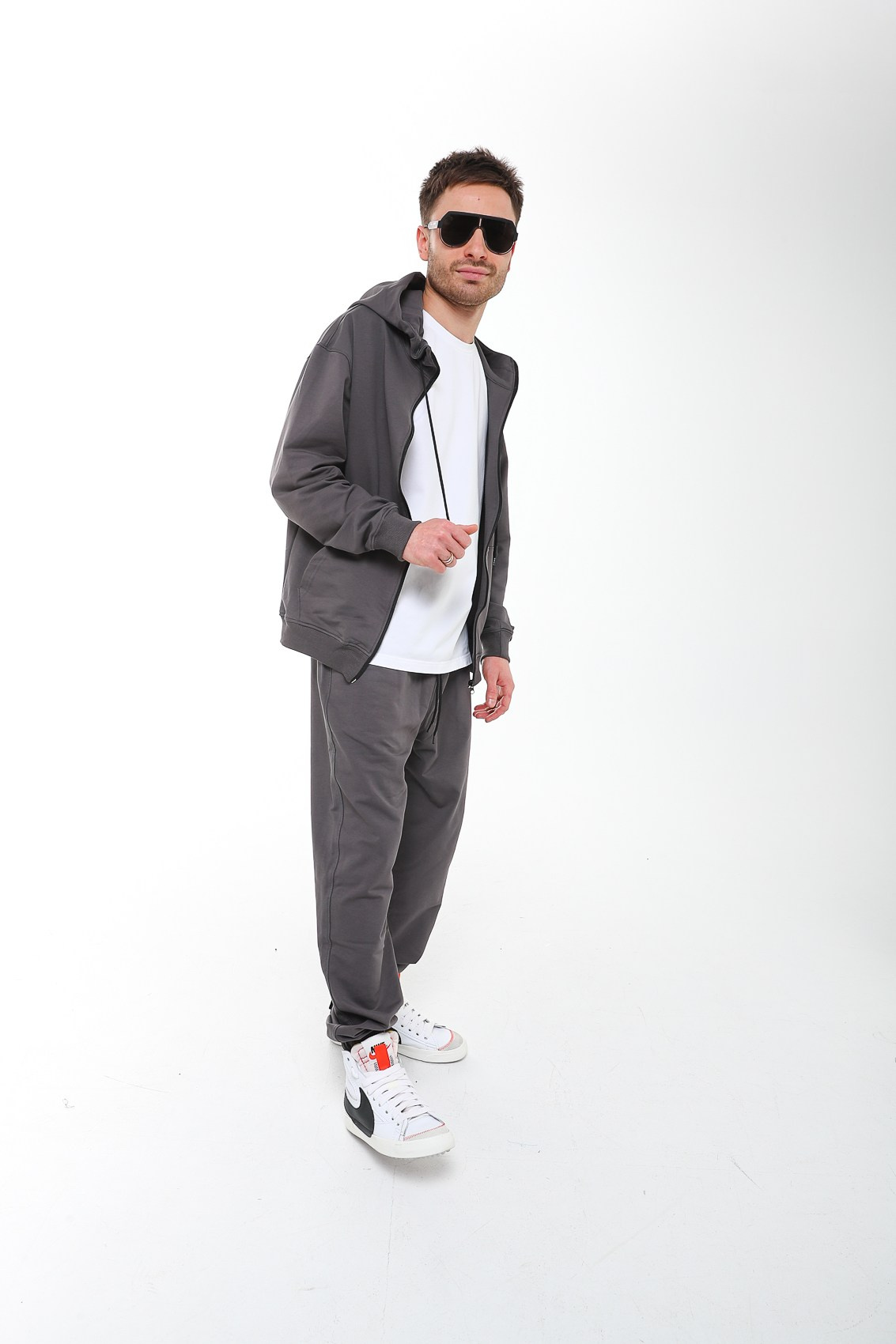 Взрослые. Фотограф Инга Твердова