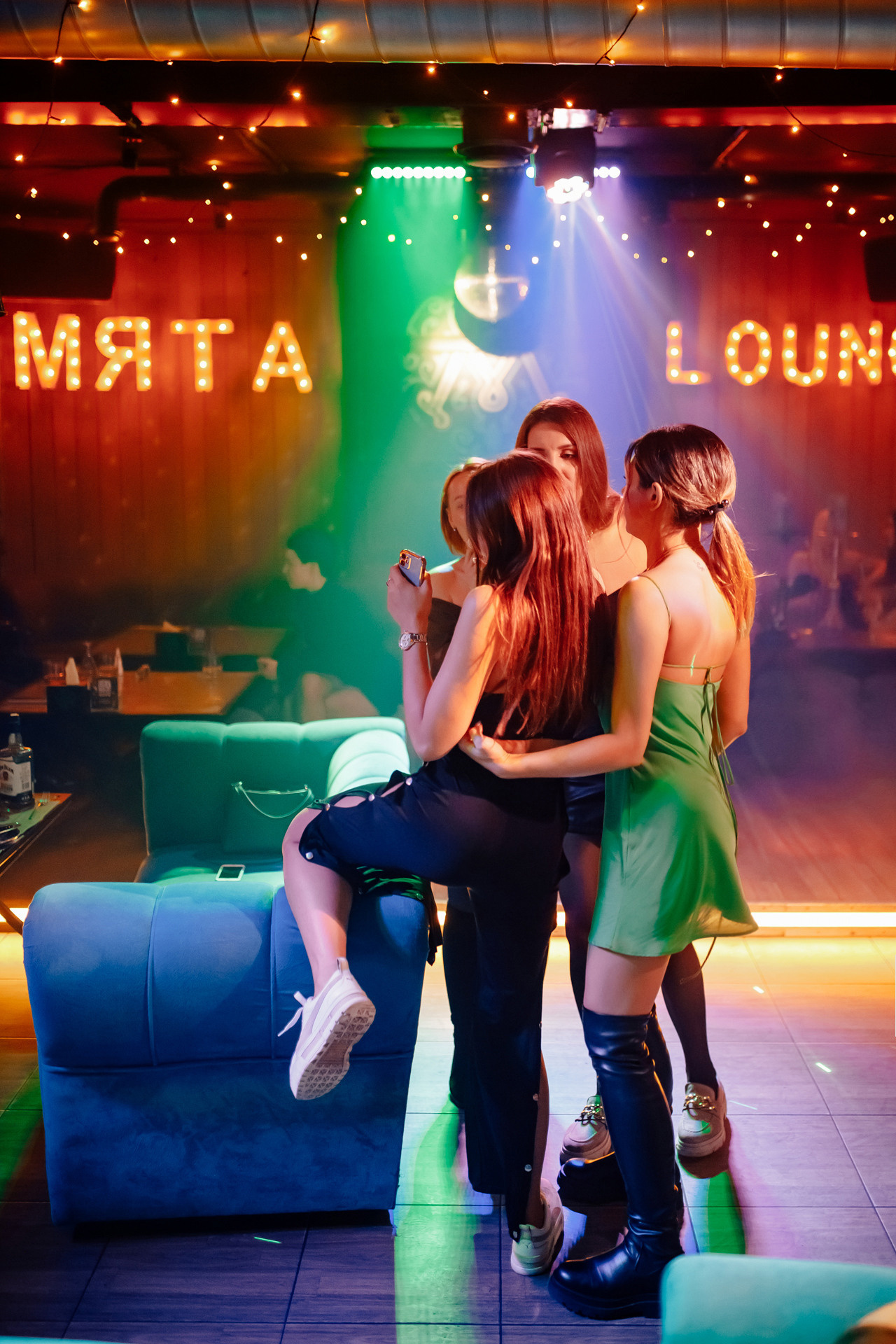 22\04\2022 Караоке в Мяте. Мята Спортивная — Кальянная, караоке, бар в Минске