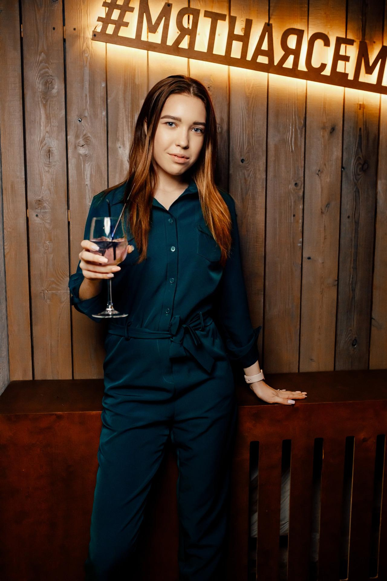 30\04\2022 Караоке в Мяте Спортивная. Мята Спортивная — Кальянная, караоке, бар в Минске